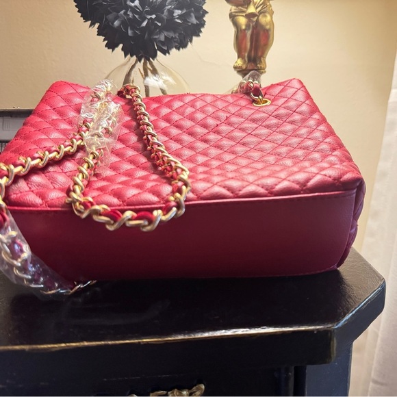 Lord & Taylor Quilted Red Gold Chain Shoulder Bag NWT |β Luxe Designer Inspired - Picture 5 of 5